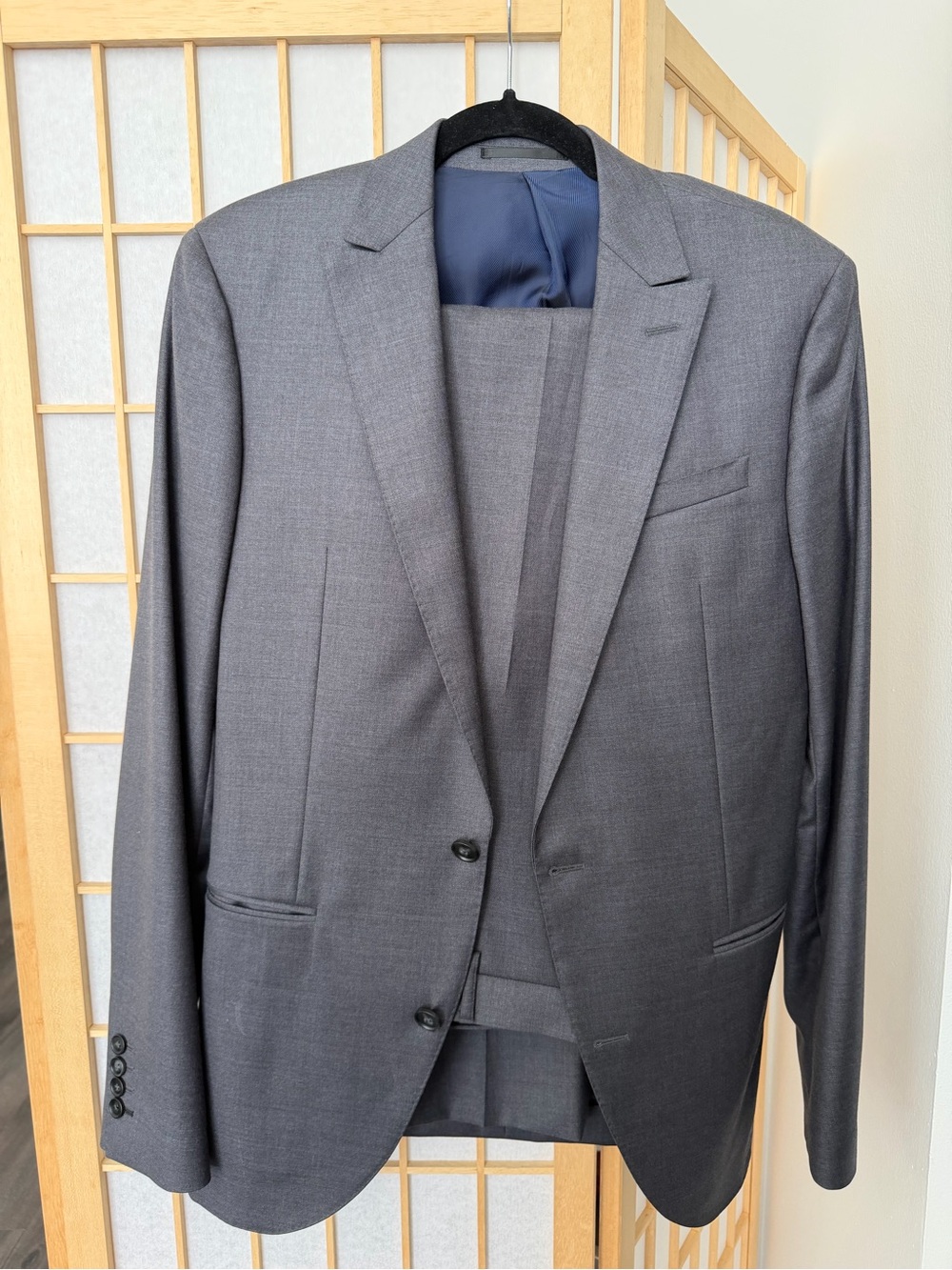 Men's Classic Gray Two-Button Suit